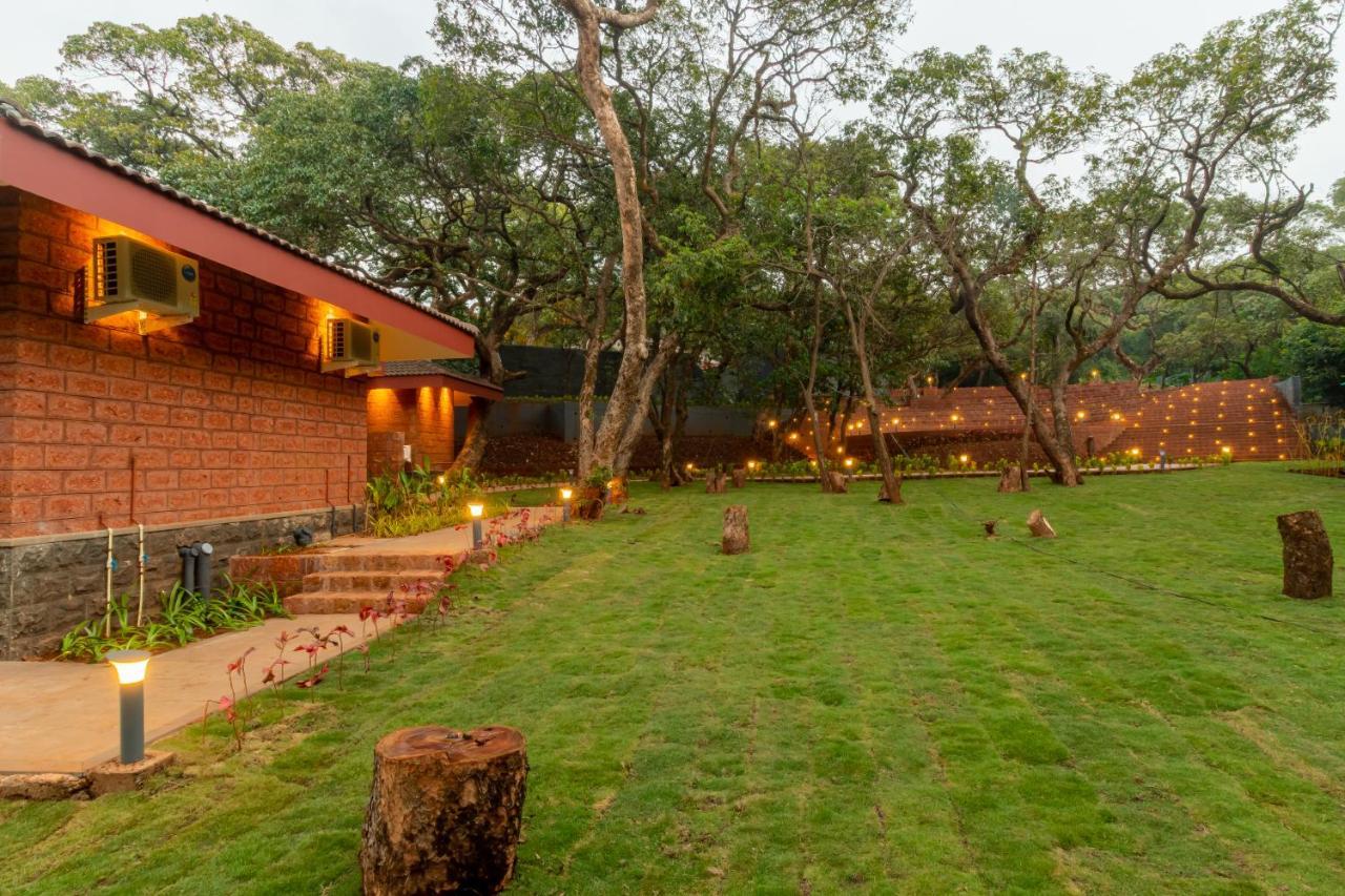 R R Heritage Resort Pure Vegetarian Mahabaleshwar Exterior photo