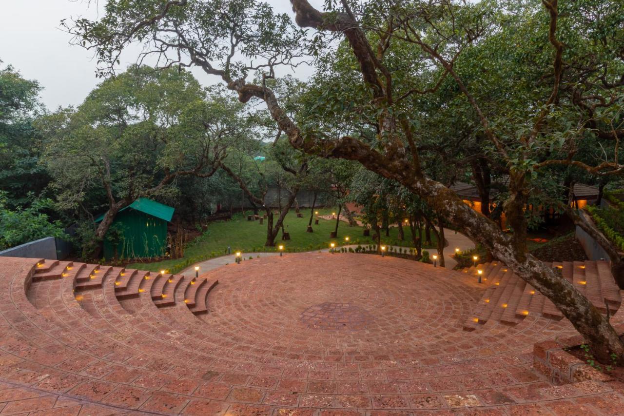 R R Heritage Resort Pure Vegetarian Mahabaleshwar Exterior photo